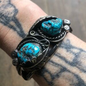 Vintage chunky turquoise cuff